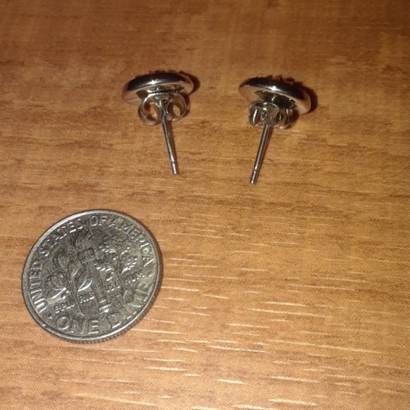 2 for $12🆕️💖Mermaid scale earings - Picture 3 of 3